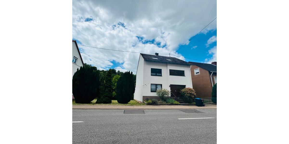 Mehrfamilienhaus, Wohnhaus Merzig - 9 Zimmer, 276 m&sup2;, 450.000&euro; | Angebot:27102525