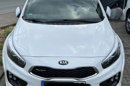 Kia pro ceed / ProCeed 67.000 km 12.800 &euro; Iserlohn 58640