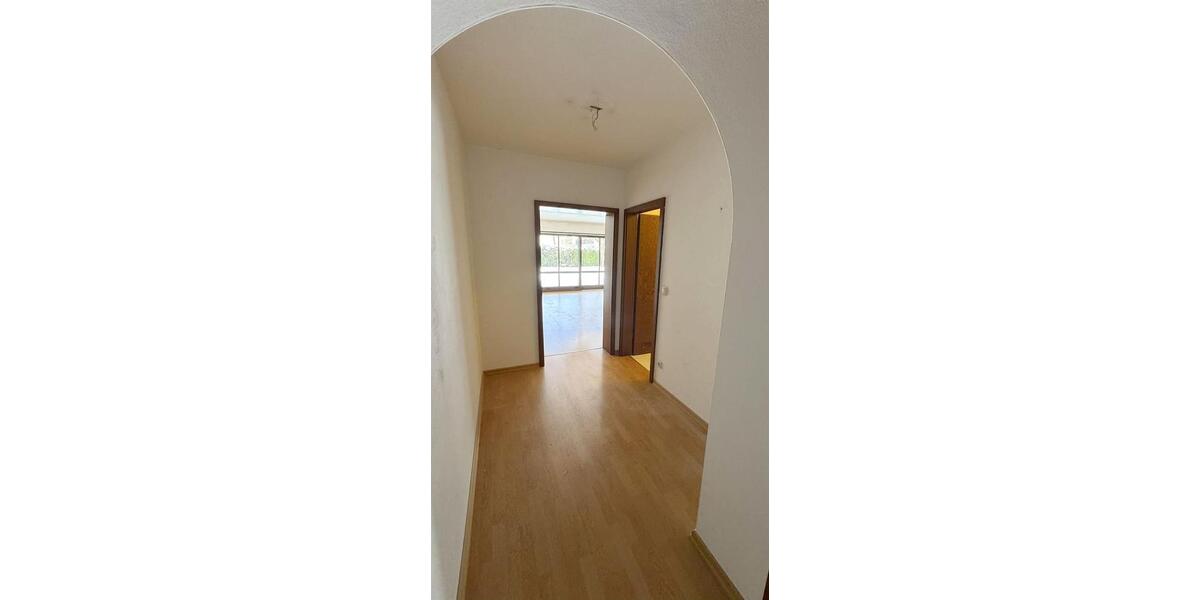 2-Zimmer-Terrassen-Wohnung ca. 58 m², West-Lage, EG, EBK, offener Kamin, TG-Platz auf Wunsch 2 zimmer