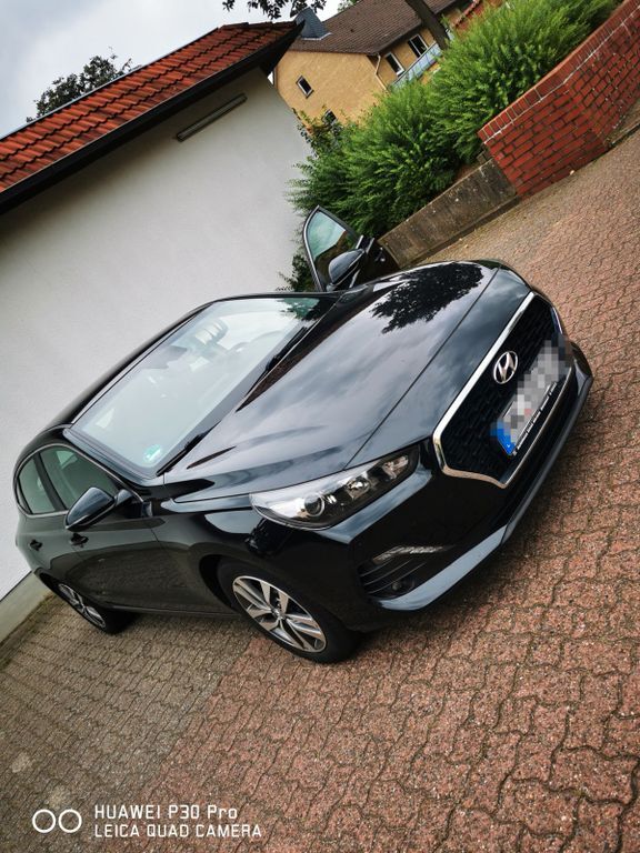 i30