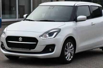 Suzuki Swift 4.488 km 15.675 &euro; Treia 24896