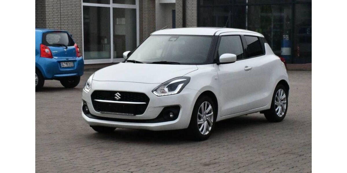 Suzuki Swift 4.488 km 15.675 &euro; Treia 24896