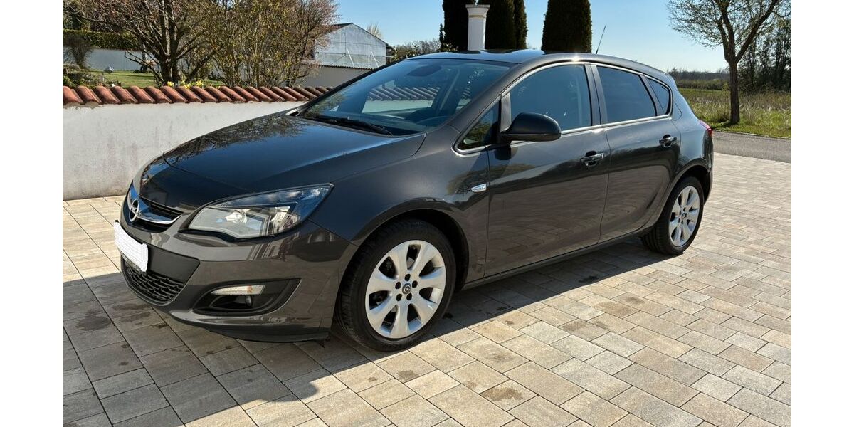 Opel Astra 157.025 km 4.999 &euro; Monheim 86653