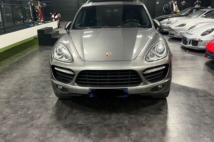 Porsche Cayenne 174.280 km 22.999 &euro; Düsseldorf 40235