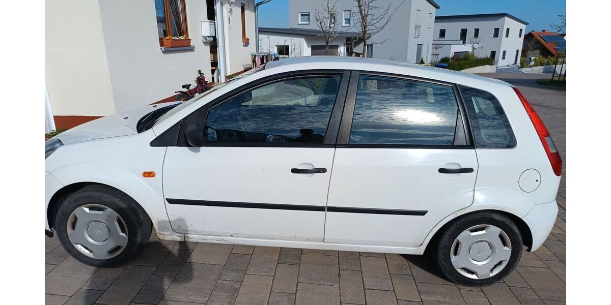 Ford Fiesta 269.487 km 1.000 &euro; Werneck 97440