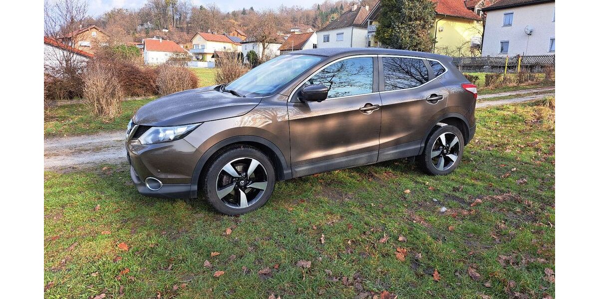 Nissan Qashqai 70.500 km 12.990 &euro; Deggendorf 94469