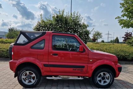 Suzuki Jimny 216.000 km 7.999 € Chemnitz 09111