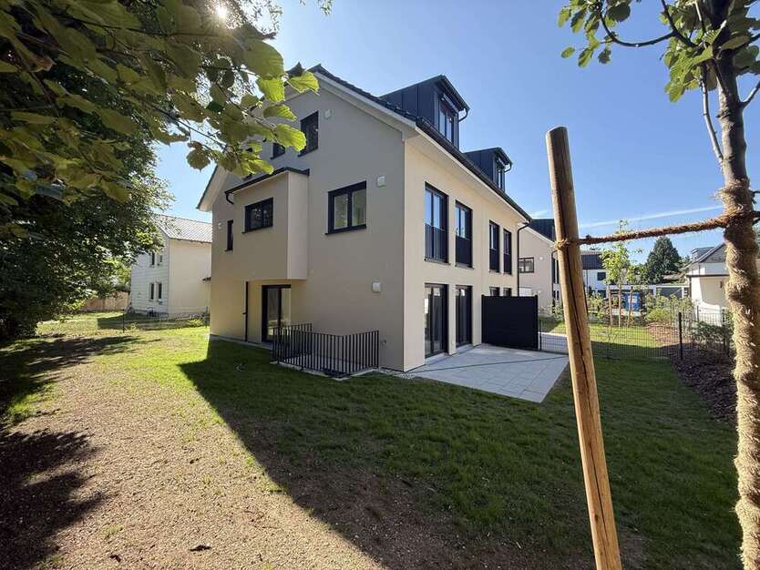 Haus zum Mieten in München 3.690 € 159 m²