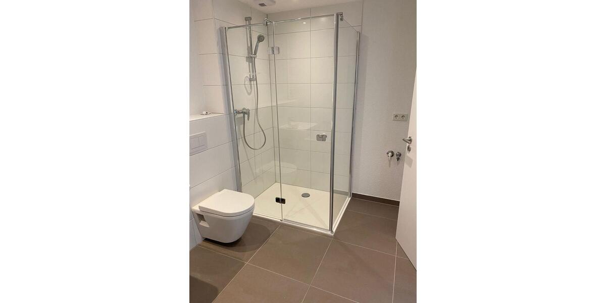 Reihenhaus Sinsheim - 5 Zimmer, 145 m&sup2;, 1.800&euro; | Angebot:23808594