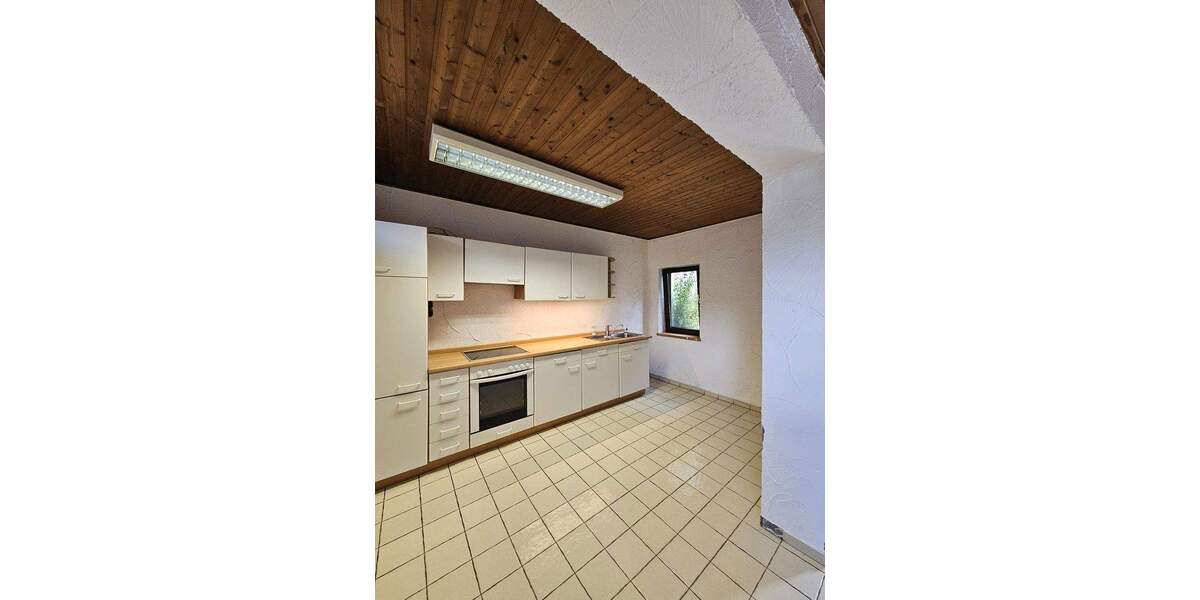 Mehrfamilienhaus, Wohnhaus Ludwigshafen Rheingönheim - 8 Zimmer, 206 m&sup2;, 550.000&euro; | Angebot:25717517