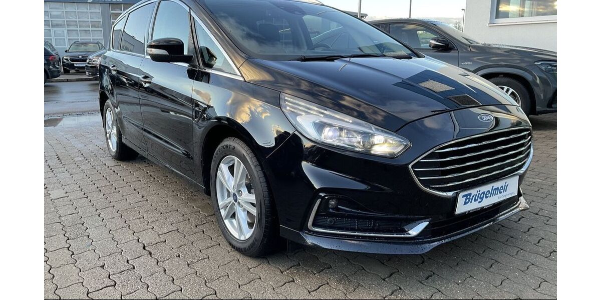 Ford S-Max 62.200 km 23.890 &euro; Memmingen 87700