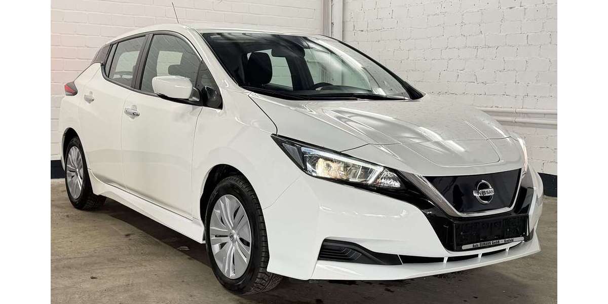 Nissan Leaf 71.341 km 12.950 &euro; Krefeld 47805