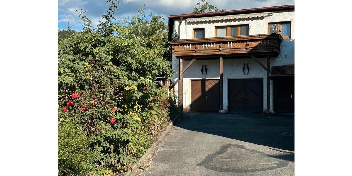Einfamilienhaus Sonneberg - 7 Zimmer, 150 m&sup2;, 129.000&euro; | Angebot:26039759