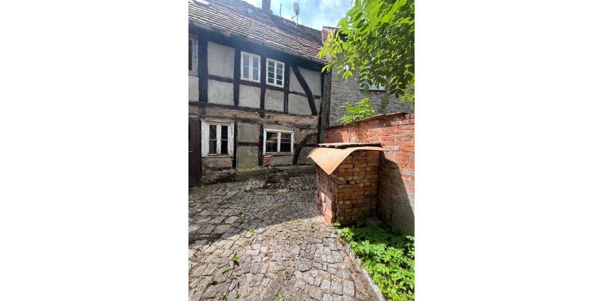 Mehrfamilienhaus, Wohnhaus Seehausen (Altmark) - 10 Zimmer, 120 m&sup2;, 29.800&euro; | Angebot:26777434