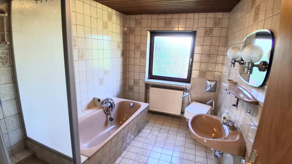 Doppelhaushälfte Püttlingen - 4 Zimmer, 116 m&sup2;, 149.000&euro; | Angebot:27014472