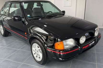 Ford Escort 59.800 km 12.500 &euro; Ratekau 23626