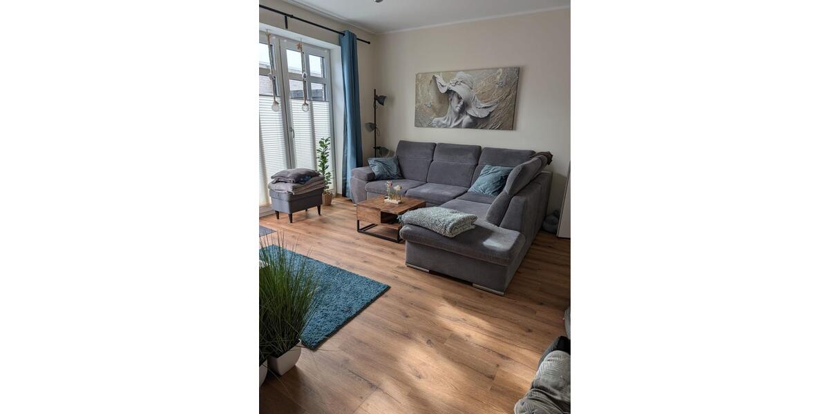 Etagenwohnung Weener - 6 Zimmer, 137 m&sup2;, 1.432&euro; | Angebot:26351995