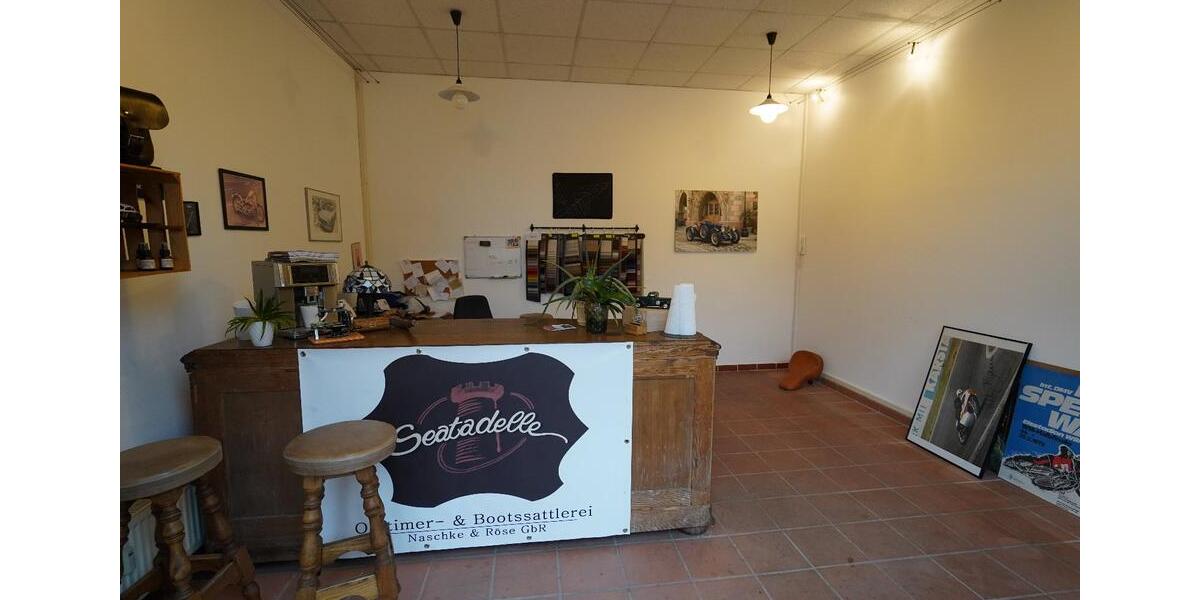 Schönes GewerbeLagerfläche - Dalgo Döberitz nur 5 Min von Berliner Stadtgrenze von Spandau- an der B5- entfernt. zimmer