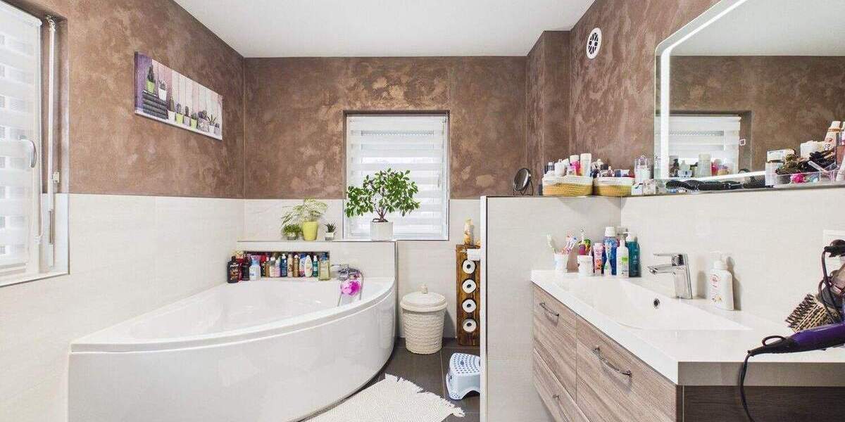 Einfamilienhaus Rottenburg an der Laaber Rottenburg - 4 Zimmer, 148 m&sup2;, 735.000&euro; | Angebot:24859075