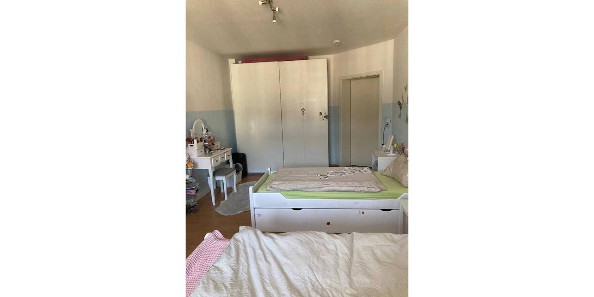 Etagenwohnung Görlitz Südstadt - 7 Zimmer, 169.000&euro; | Angebot:26154726