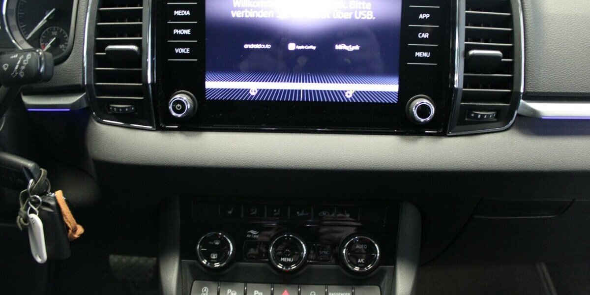 Skoda Karoq 1.5 TSI ACT DSG Ambition 86.901 km 18.980 &euro; Euskirchen 53881