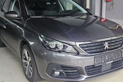 Peugeot 308 72.500 km 13.900 &euro; Neckartailfingen 72666