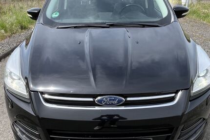Ford Kuga 166.000 km 9.300 &euro; Kassel 34131