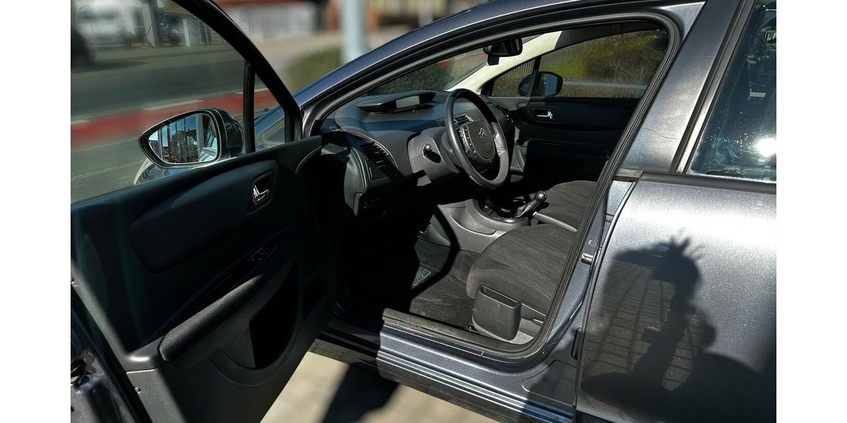 Citroen C4 Tonic 140.300 km 5.995 &euro; Meißen 01662