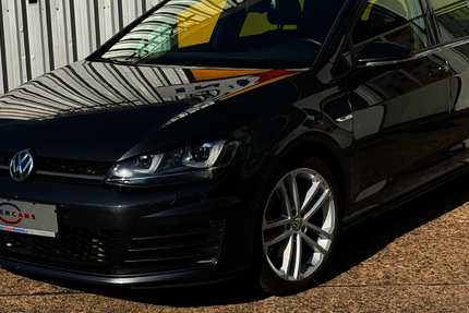 VW Golf 127.000 km 16.400 &euro; Krefeld 47799