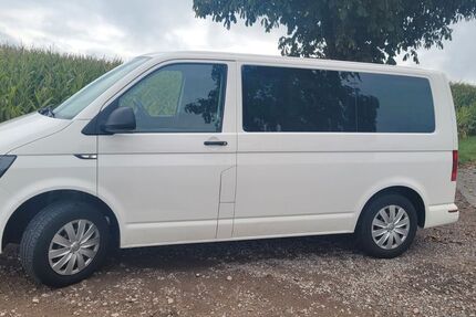 VW T5 Multivan 136.707 km 26.500 € Wiesenfelden 94344