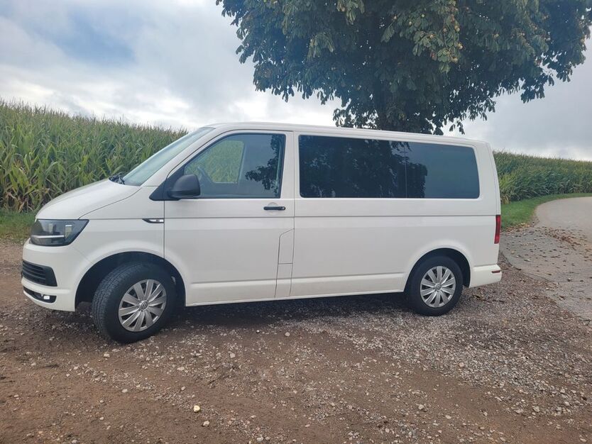 VW T5 Multivan 136.707 km 26.500 € Wiesenfelden 94344