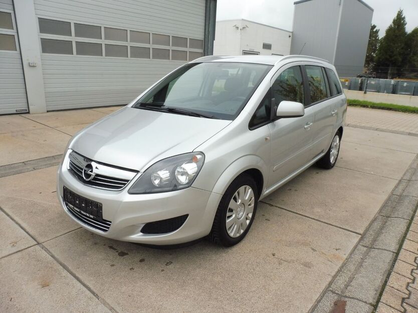Opel Zafira 101.000 km 6.490 € Eschweiler 52249