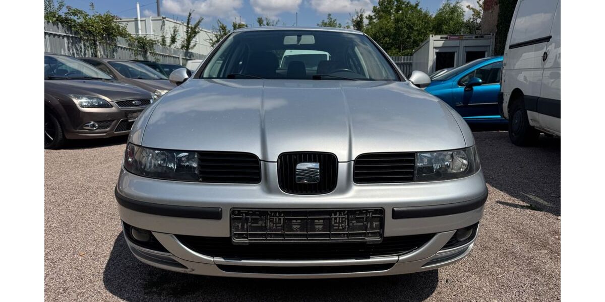 Seat Leon 96.979 km 3.800 &euro; Erfurt 99089