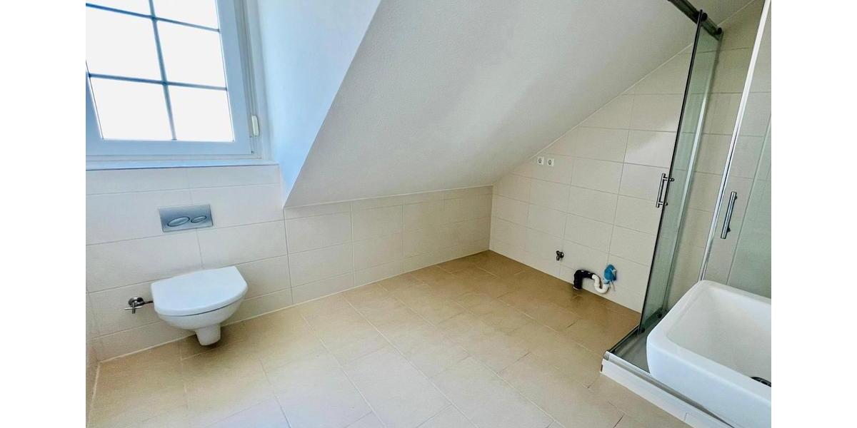 Doppelhaushälfte Karlsruhe Knielingen - 5 Zimmer, 150 m&sup2;, 2.300&euro; | Angebot:26581927