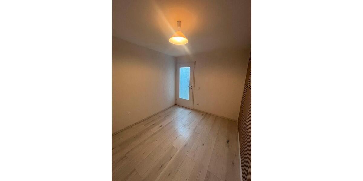 Etagenwohnung Nattheim - 5 Zimmer, 125 m&sup2;, 850&euro; | Angebot:25419713