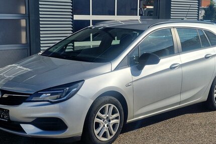 Opel Astra 1.5 D Edition Start Stop Klima AHK NAVI 64.000 km 14.499 € Landau 76829