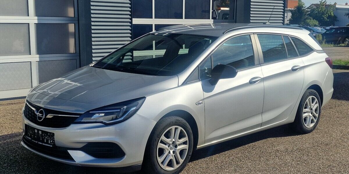 Opel Astra 1.5 D Edition Start Stop Klima AHK NAVI 64.000 km 14.499 € Landau 76829