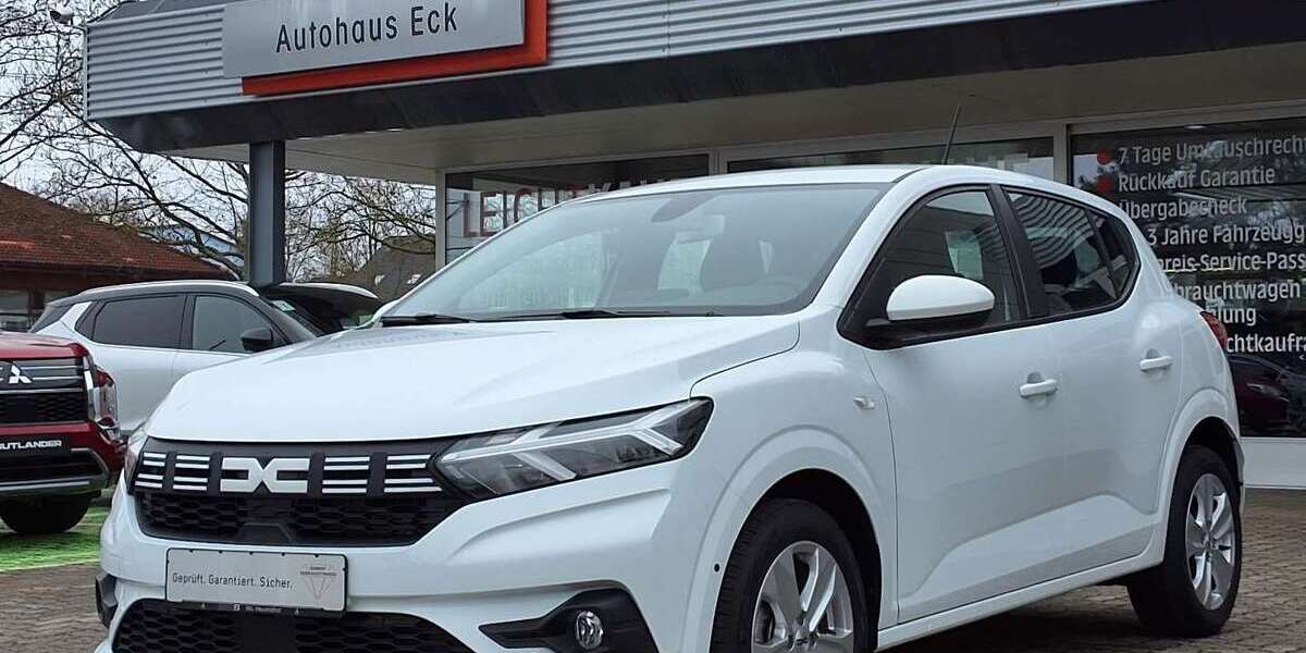 Dacia Sandero 1.024 km 16.920 &euro; Würzburg 97084