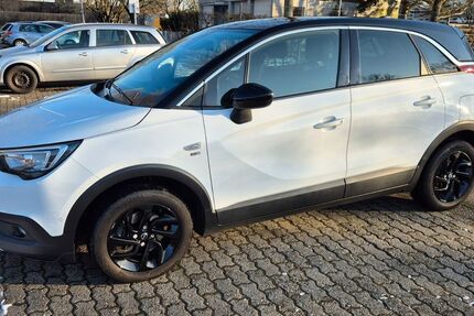 Opel Crossland (X) 61.000 km 13.400 &euro; Karlsruhe 76189