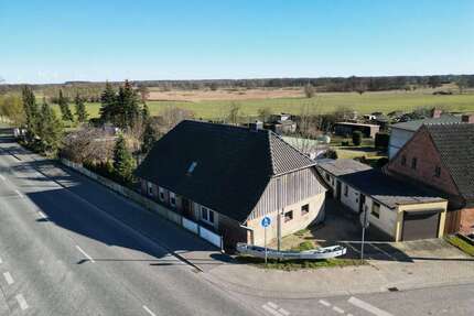 Haus zum Kaufen in Broock 49.000 € 145 m²