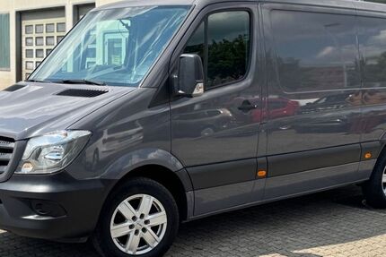 Mercedes-Benz Sprinter 197.000 km 14.490 € Göttingen 37077