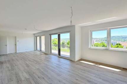 Wohnung Pforzheim Brötzingen - 4 Zimmer, 115 m&sup2;, 1.350&euro; | Angebot:27004178