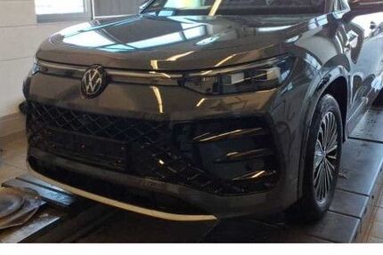 VW Tayron 21.600 km 52.930 &euro; Insingen 91610