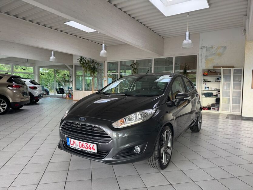 Ford Fiesta 38.000 km 11.499 € Selters 65618