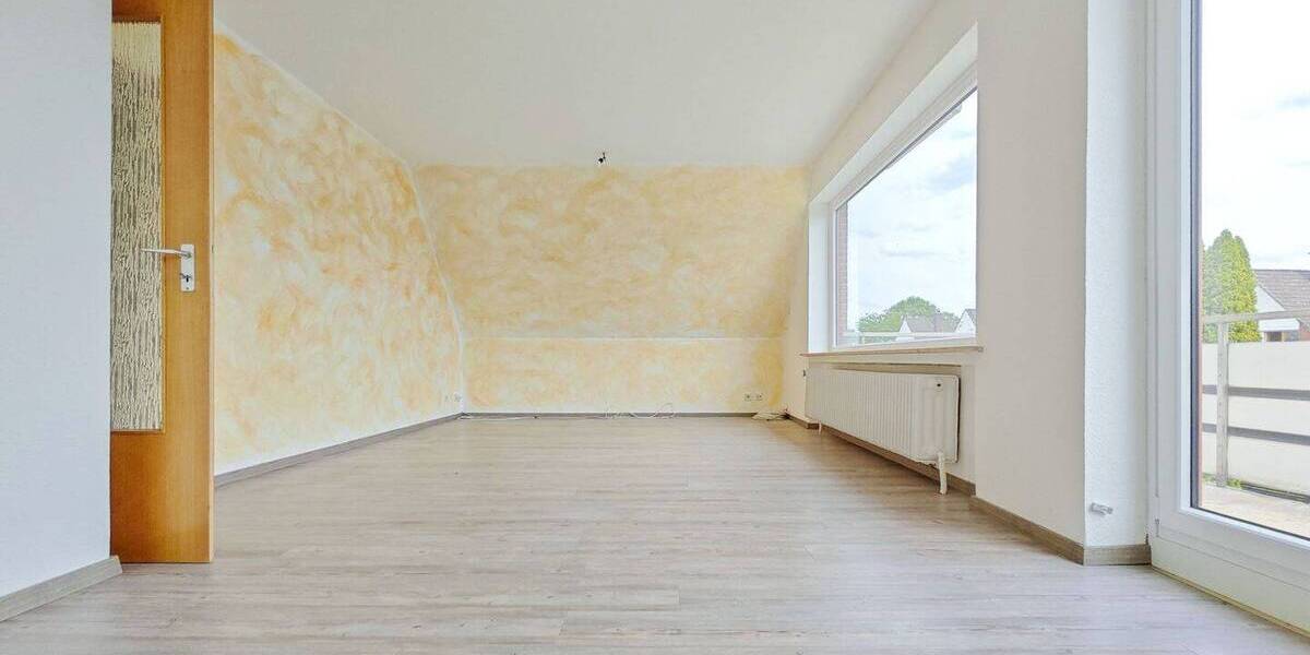 Mehrfamilienhaus, Wohnhaus Bremen Burg-Grambke - 6 Zimmer, 143 m&sup2;, 376.000&euro; | Angebot:26820353
