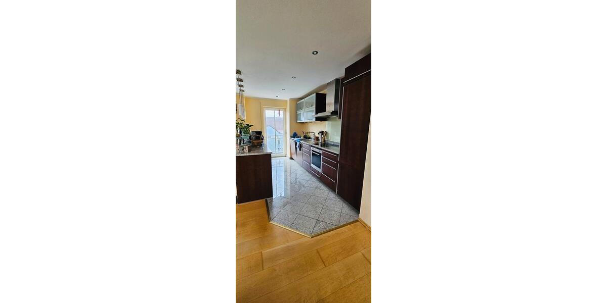 Dachgeschoßwohnung München Thalkirchen-Obersendling-Forstenried-Fürstenried-S - 2.5 Zimmer, 67 m&sup2;, 1.780&euro; | Angebot:26670272