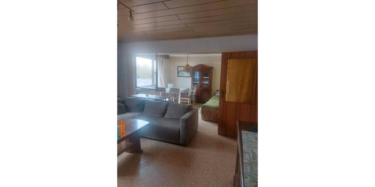 Einfamilienhaus Heldburg - 6 Zimmer, 100 m&sup2;, 70.000&euro; | Angebot:26511553