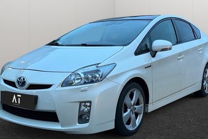 Toyota Prius 189.351 km 7.990 &euro; Frankfurt am Main 65933