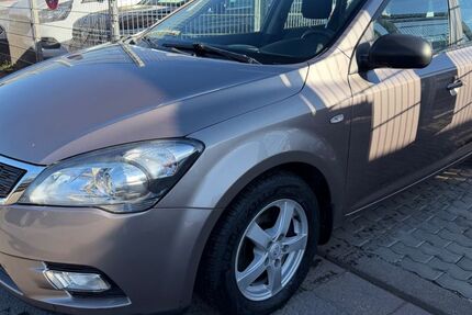 Kia ceed / Ceed 355.000 km 1.800 &euro; Saarlouis 66740