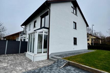 Doppelhaushälfte zur Miete Straubing (Ittling) 4 zimmer